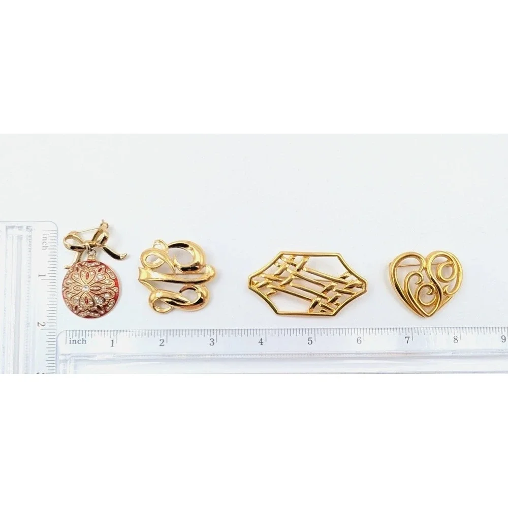 Monet Vintage Brooch Gold Tone Lot of 4 Holiday Christmas‎ Enamel Signed